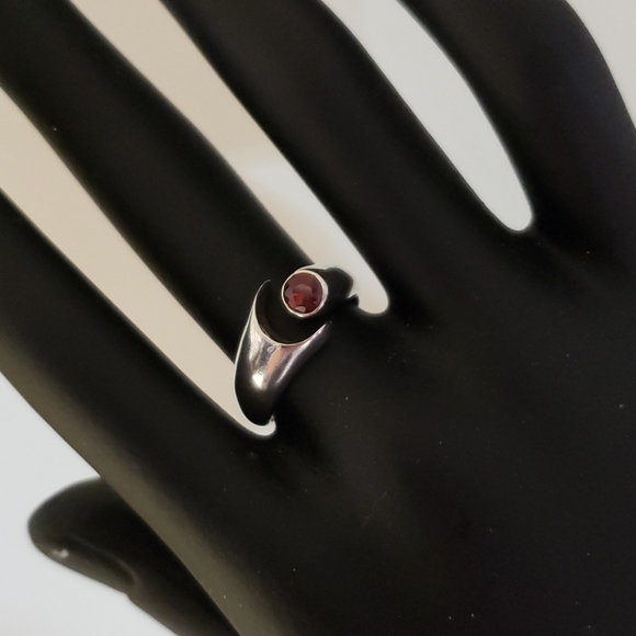 Garnet open ring - Picture 3 of 9